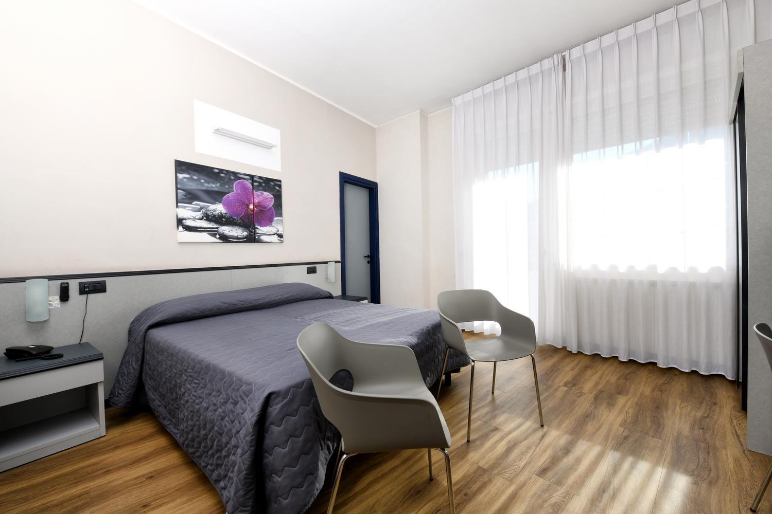 Hotel Internazionale Домодосола Екстериор снимка